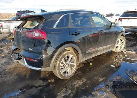 2019 Kia Niro Touring z USA, uszkodzony, nr VIN KNDCE3LC5K5298539